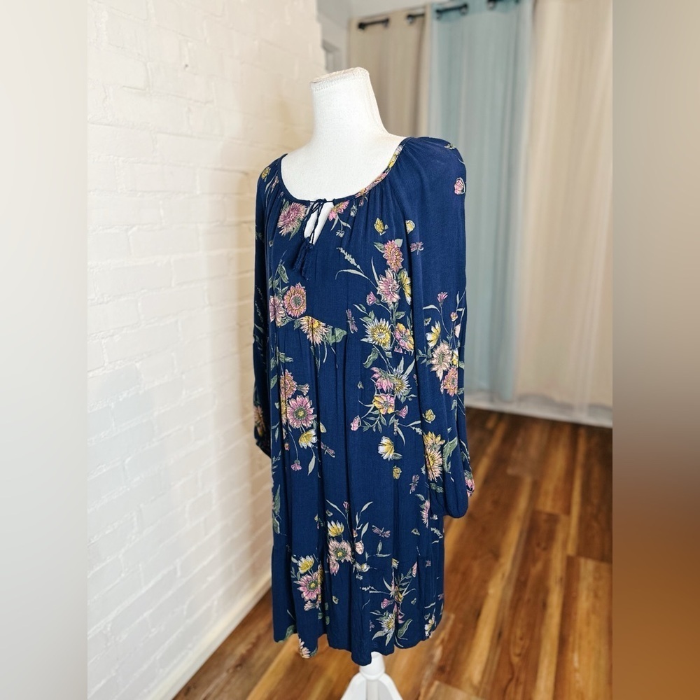 Old Navy Navy Floral Balloon Sleeve Dress
